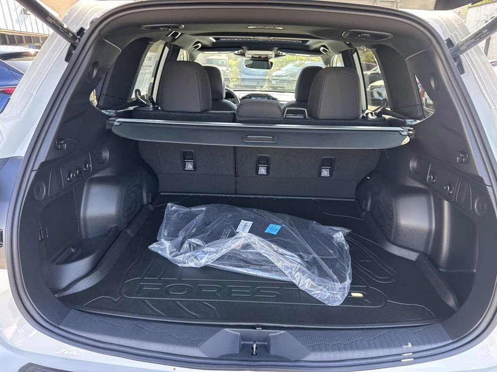 2026 Crystal White Pearl Subaru Forester Premium Hybrid AWD SUV