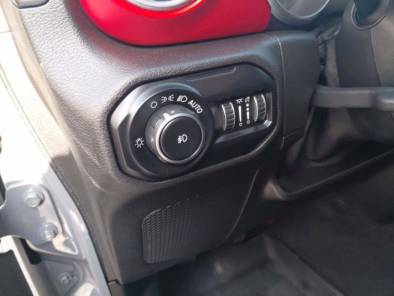 2020 Sting-Gray Clearcoat Jeep Wrangler Unlimited Rubicon 4X4 SUV