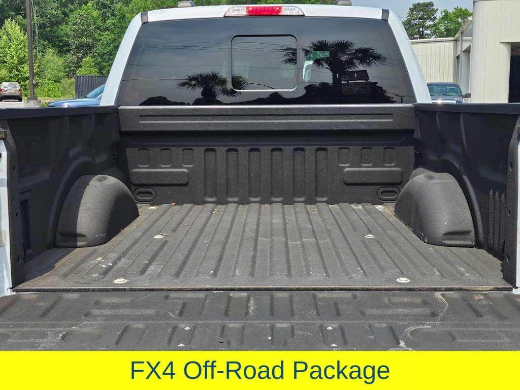 2022 White Metallic Ford F-150 Lariat 4X4 Truck