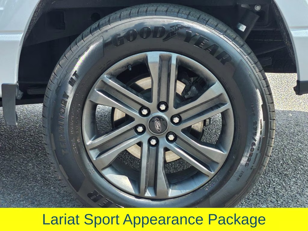 2022 White Metallic Ford F-150 Lariat 4X4 Truck