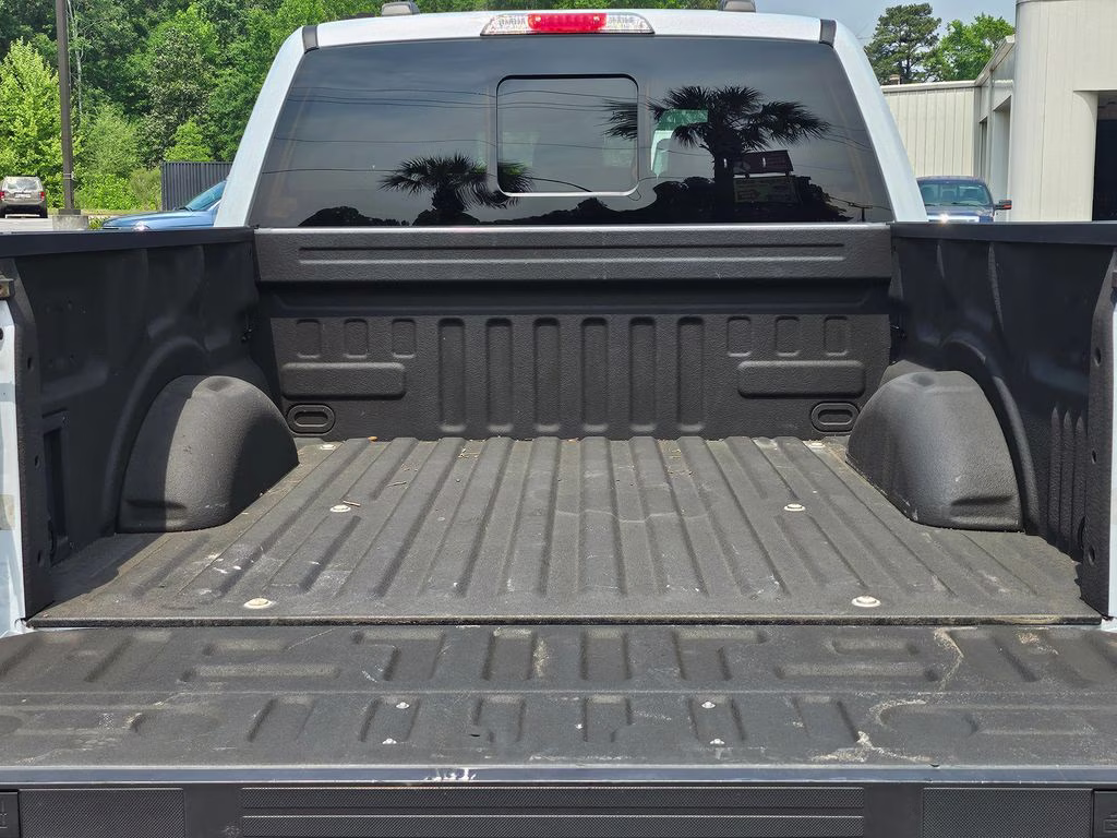 2022 White Metallic Ford F-150 Lariat 4X4 Truck