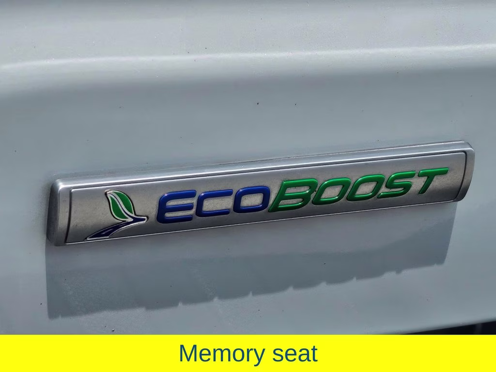 2022 White Metallic Ford F-150 Lariat 4X4 Truck