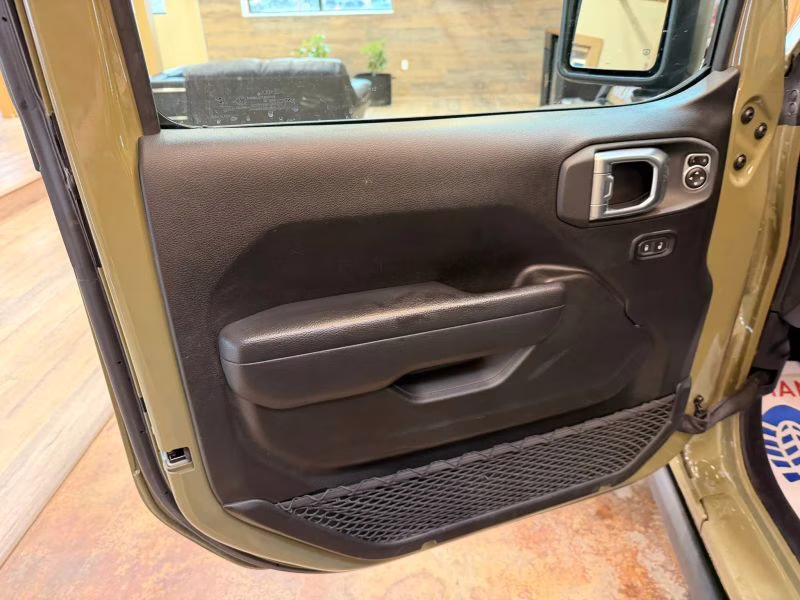 2025 Jeep Wrangler 4 Door Rubicon X Sport Utility 4D 4X4