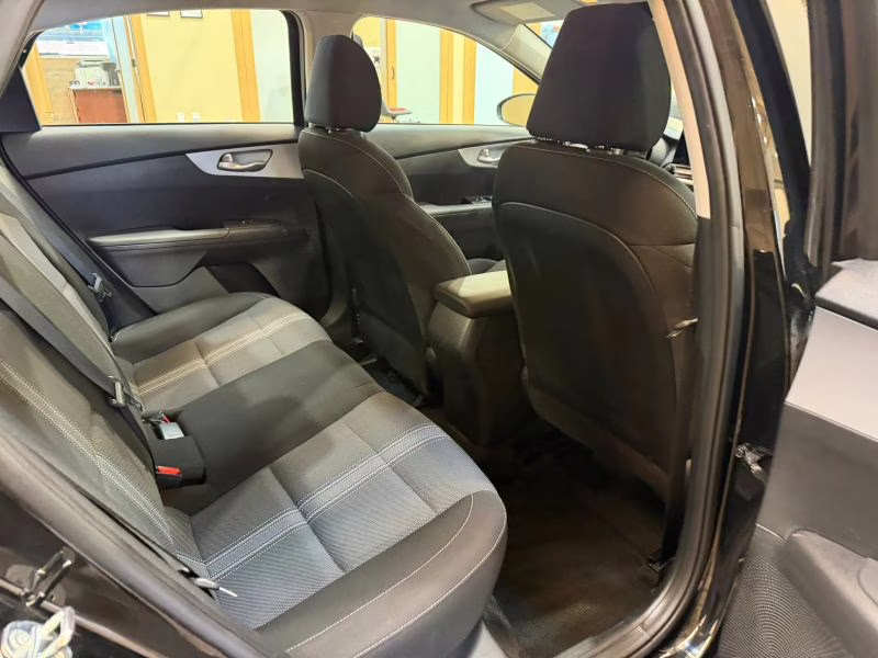 2024 Kia Forte LX Sedan 4D FWD