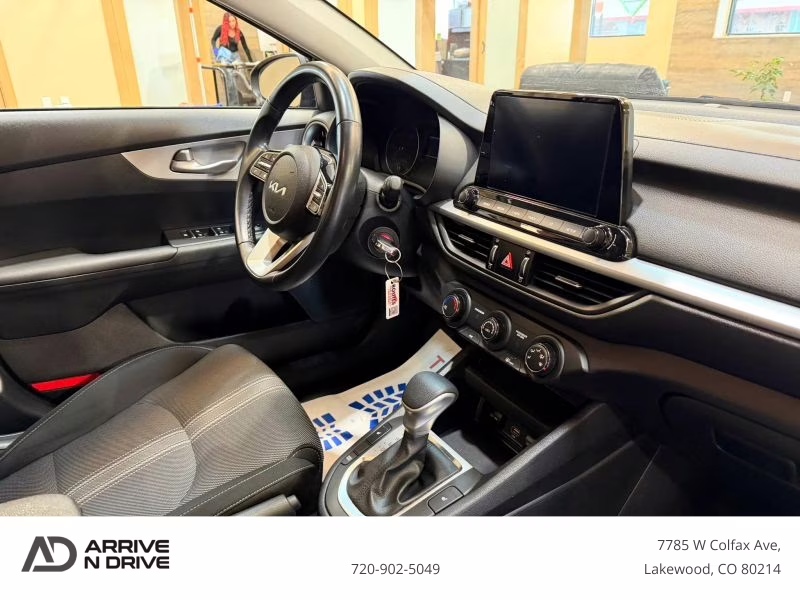 2024 Kia Forte LX Sedan 4D FWD