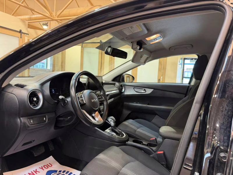 2024 Kia Forte LX Sedan 4D FWD
