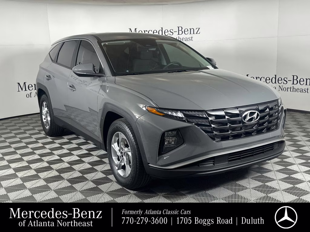 2024 Hampton Gray Hyundai Tucson SE FWD SUV
