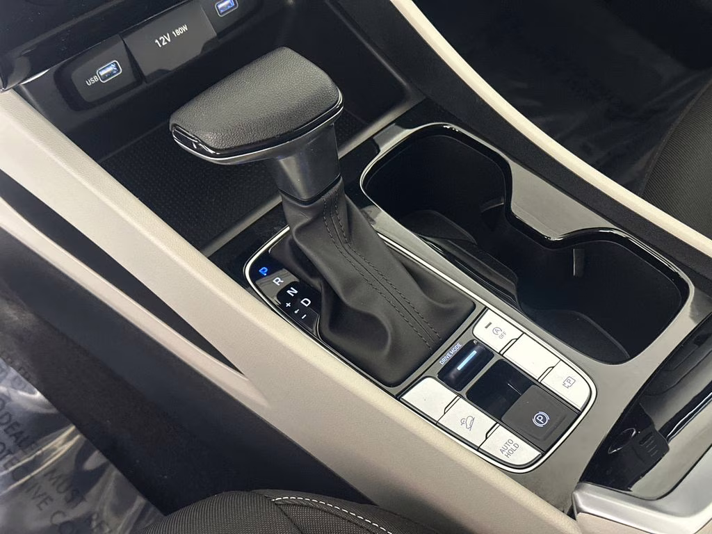 2024 Hampton Gray Hyundai Tucson SE FWD SUV