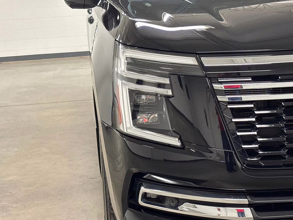 2025 Super Black Nissan Armada Platinum Reserve 4X4 SUV