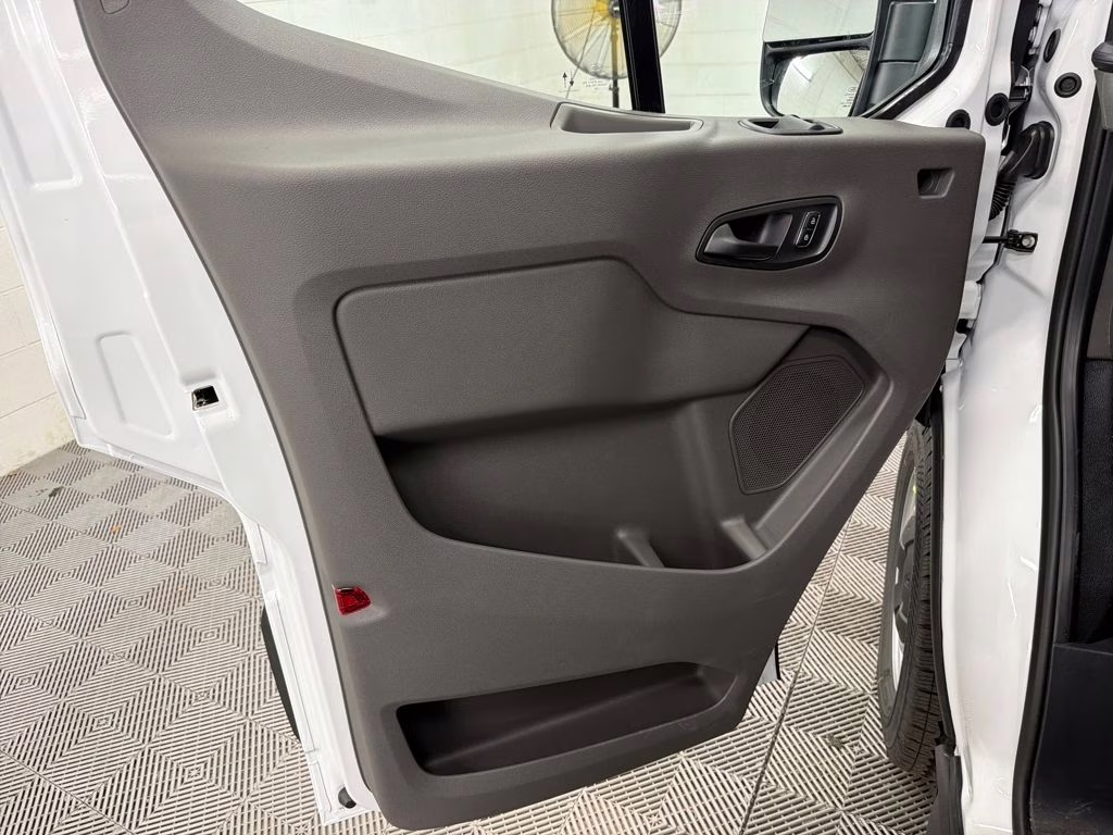 2026 OXFORD WHITE Ford Transit-250 Base RWD Van