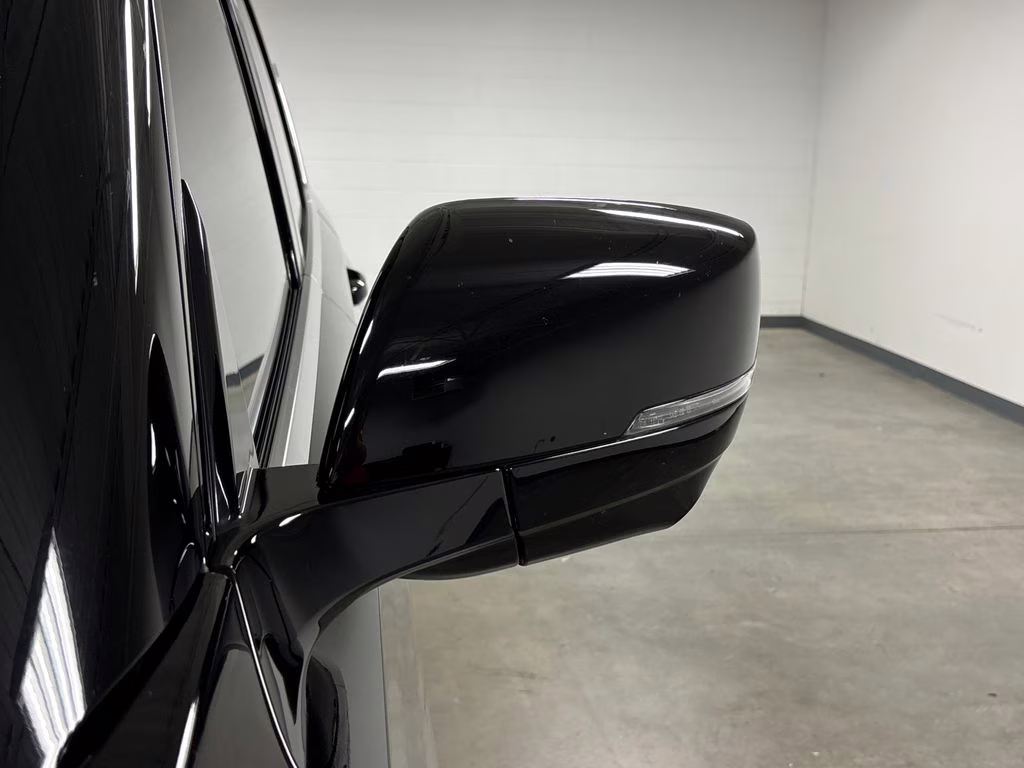 2025 Super Black Nissan Armada Platinum Reserve 4X4 SUV