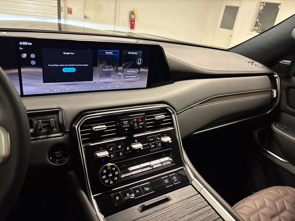 2025 Super Black Nissan Armada Platinum Reserve 4X4 SUV