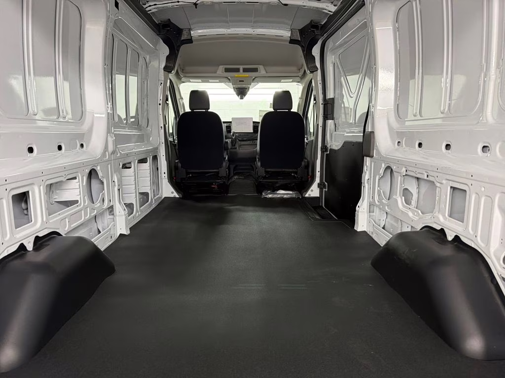 2026 OXFORD WHITE Ford Transit-250 Base RWD Van