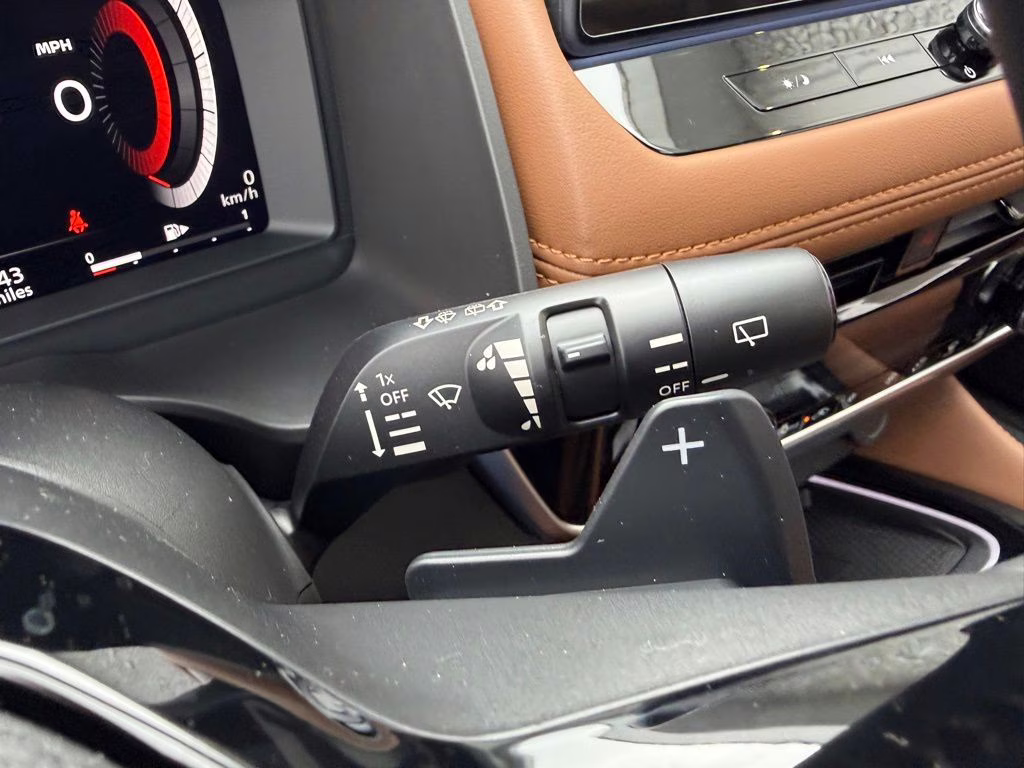 2026 Everest White Pearl Tricoat Nissan Rogue Platinum AWD SUV