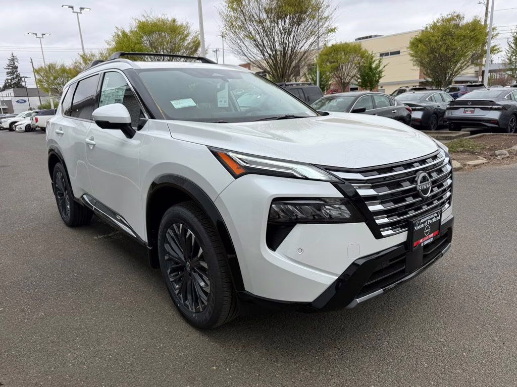 2026 Everest White Pearl Tricoat Nissan Rogue Platinum AWD SUV