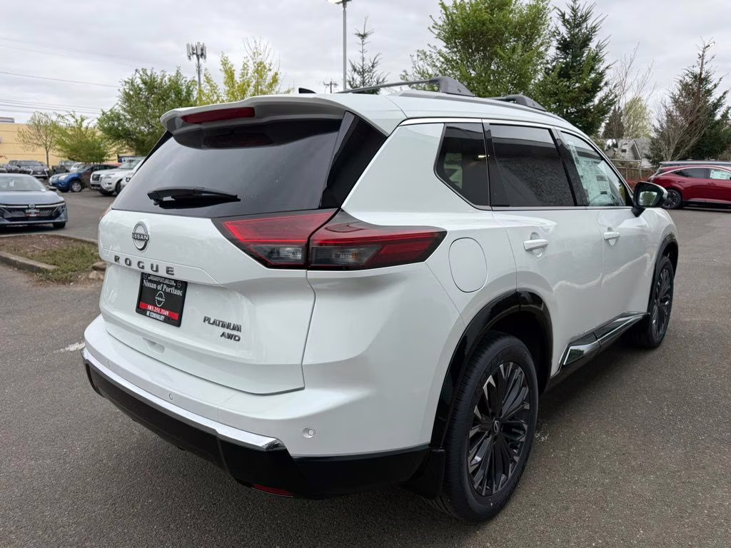 2026 Everest White Pearl Tricoat Nissan Rogue Platinum AWD SUV