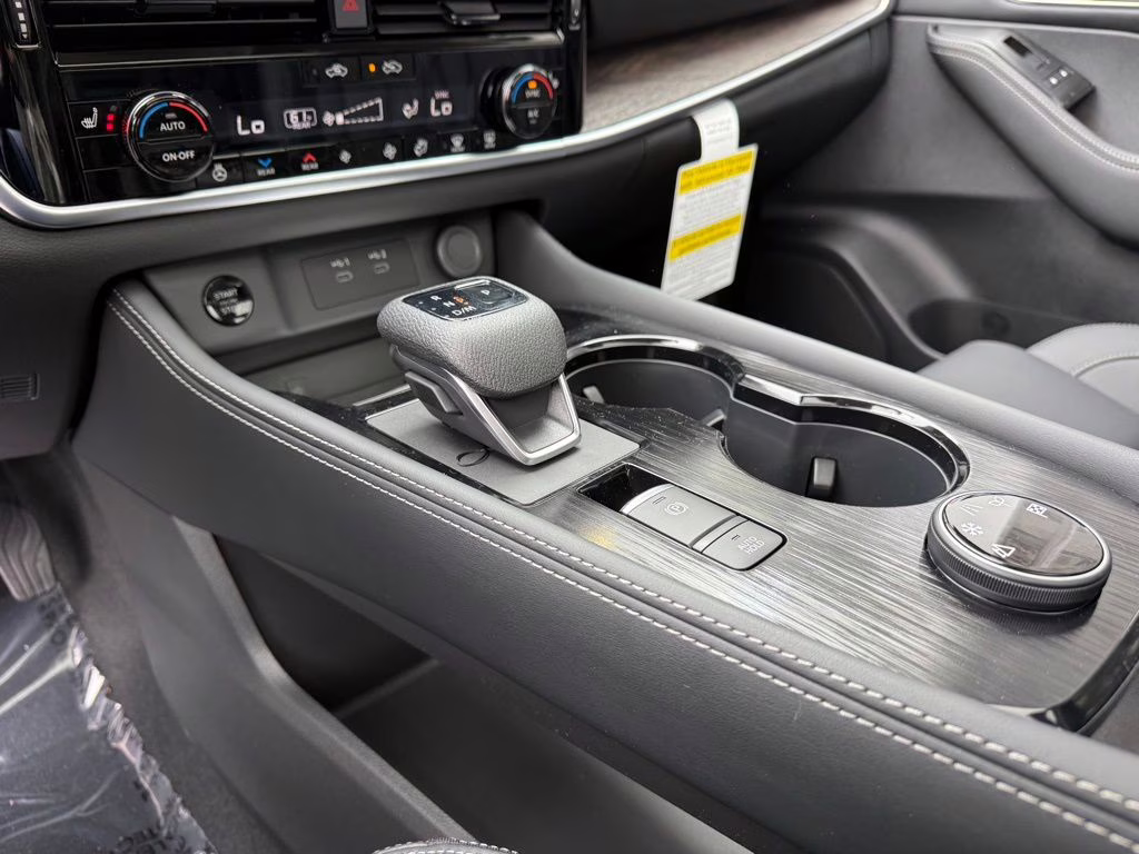 2026 Obsidian Green Nissan Rogue Platinum AWD SUV