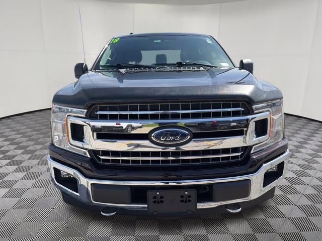 2018 Brown Ford F-150 XLT 4X4 Truck