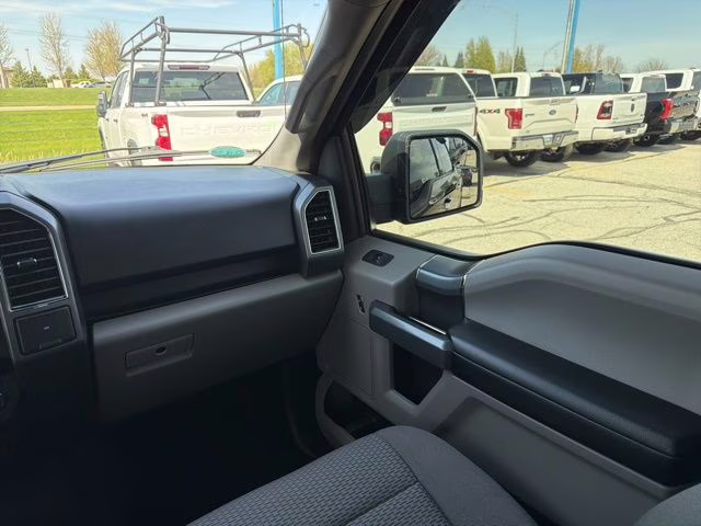 2018 Brown Ford F-150 XLT 4X4 Truck
