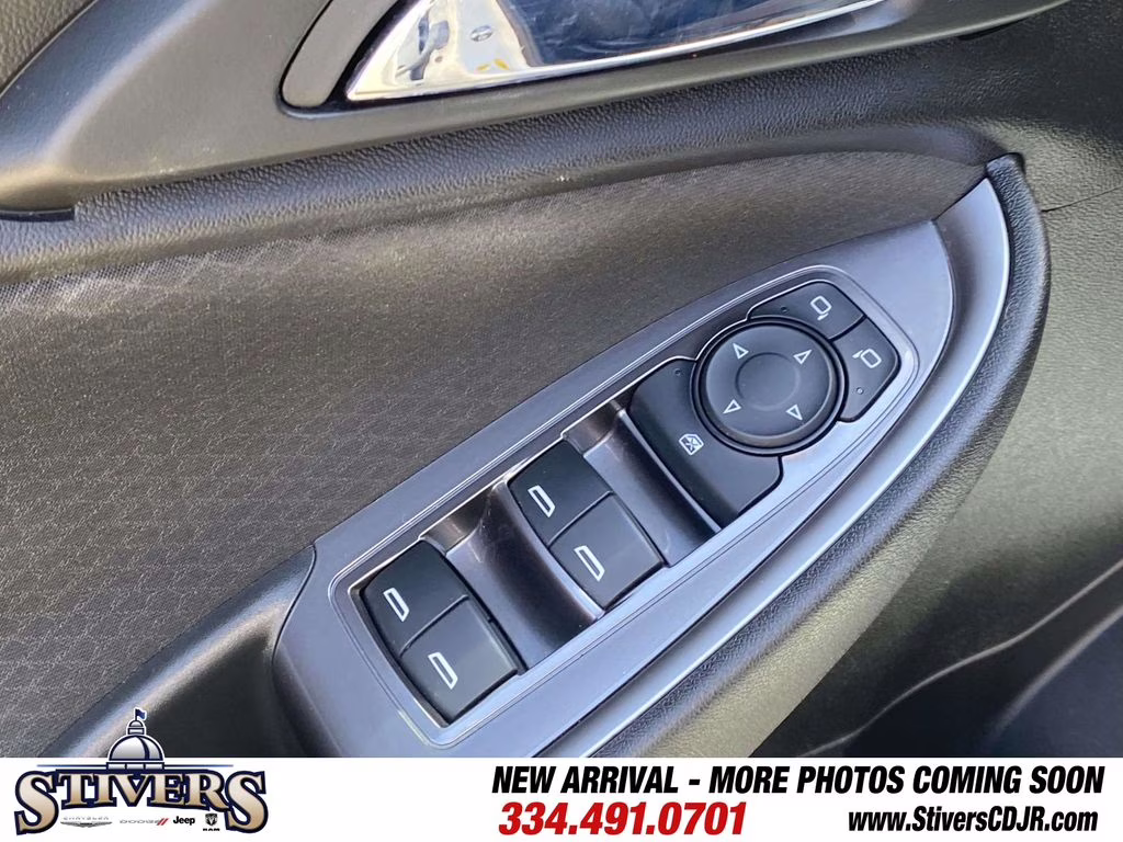 2022 Summit White Chevrolet Malibu LS FWD Sedan