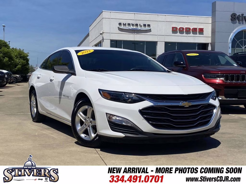 2022 Summit White Chevrolet Malibu LS FWD Sedan