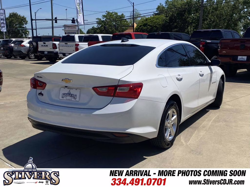 2022 Summit White Chevrolet Malibu LS FWD Sedan
