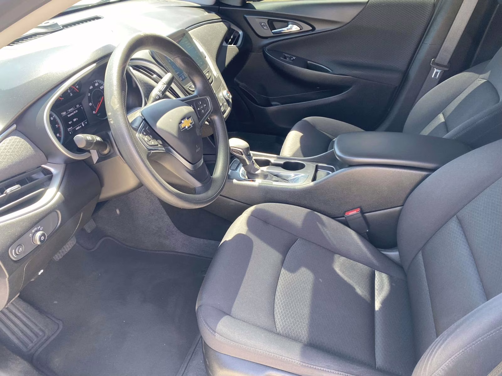 2022 Summit White Chevrolet Malibu LS FWD Sedan