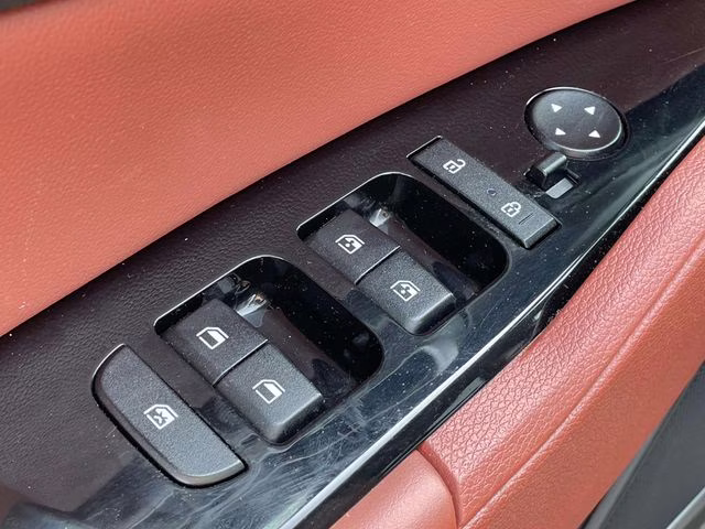 2023 Wolf Gray Kia Sportage SX-Prestige FWD SUV