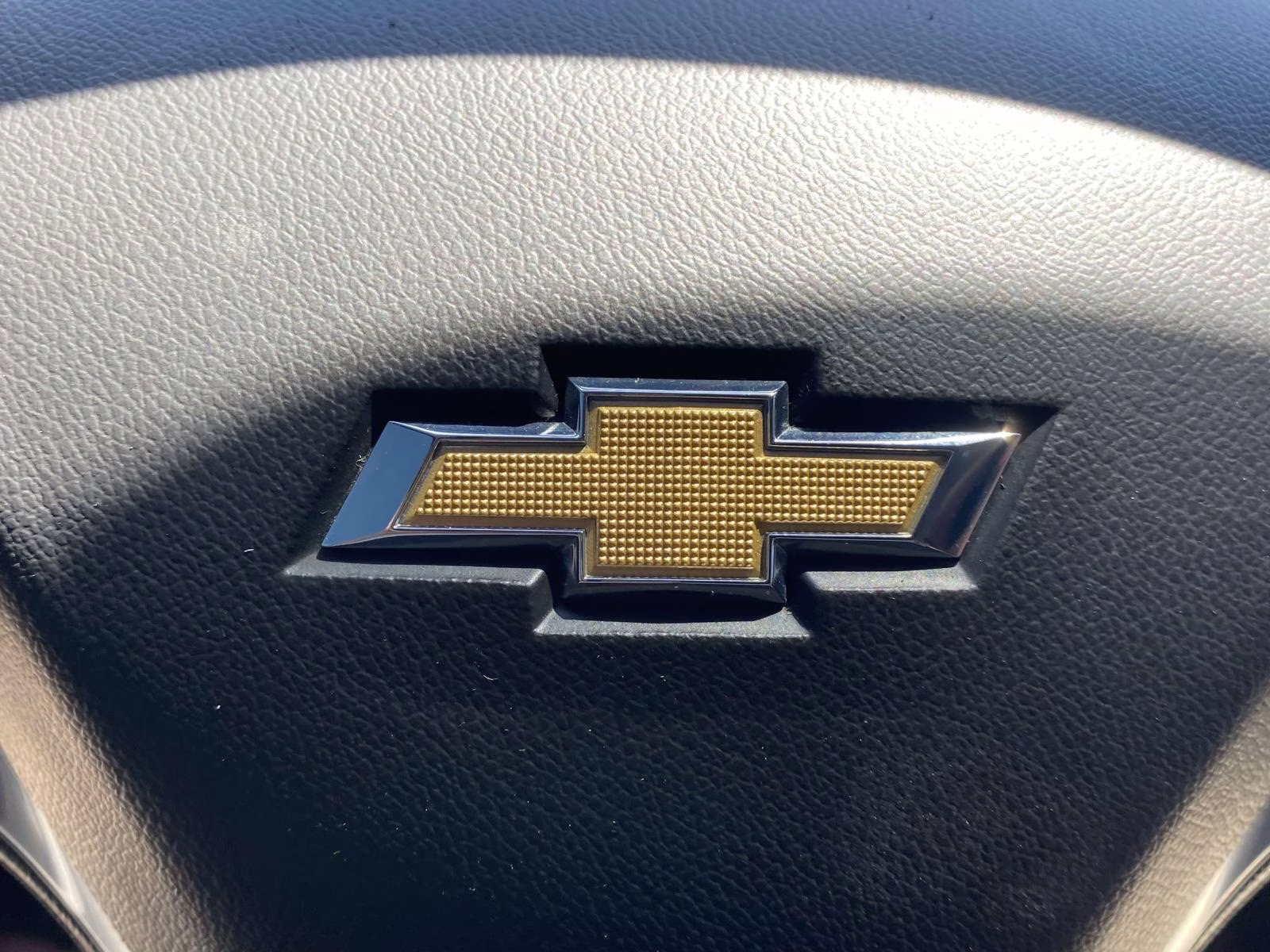 2022 Summit White Chevrolet Malibu LS FWD Sedan