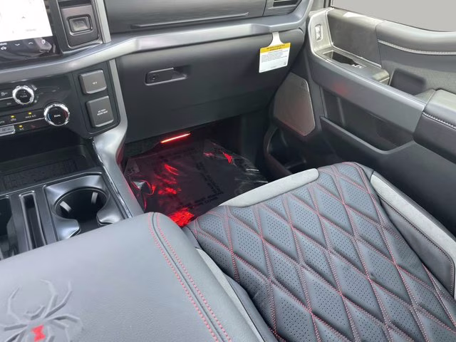 2026 Oxford White Ford F-150 XLT 4X4 Truck