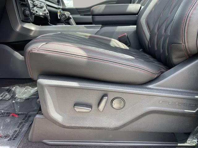 2026 Oxford White Ford F-150 XLT 4X4 Truck