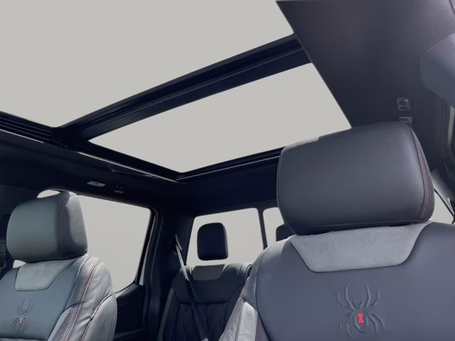 2026 Oxford White Ford F-150 XLT 4X4 Truck