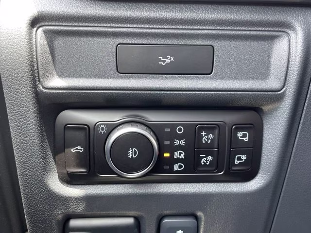 2026 Oxford White Ford F-150 XLT 4X4 Truck
