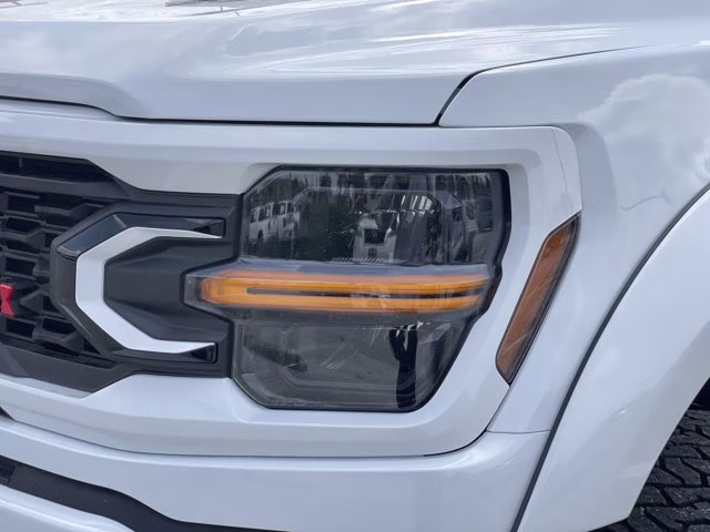 2026 Oxford White Ford F-150 XLT 4X4 Truck