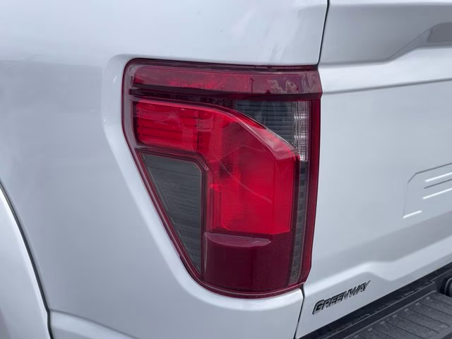2026 Oxford White Ford F-150 XLT 4X4 Truck