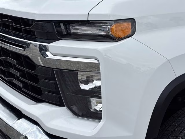 2025 Summit White Chevrolet Silverado 3500HD LT 4X4 Truck