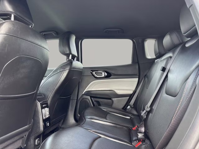 2023 Granite Crystal Metallic Clearcoat Jeep Compass Limited 4X4 SUV