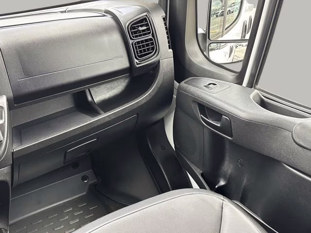 2025 Bright White Clearcoat Ram ProMaster Cargo Van High Roof FWD Van
