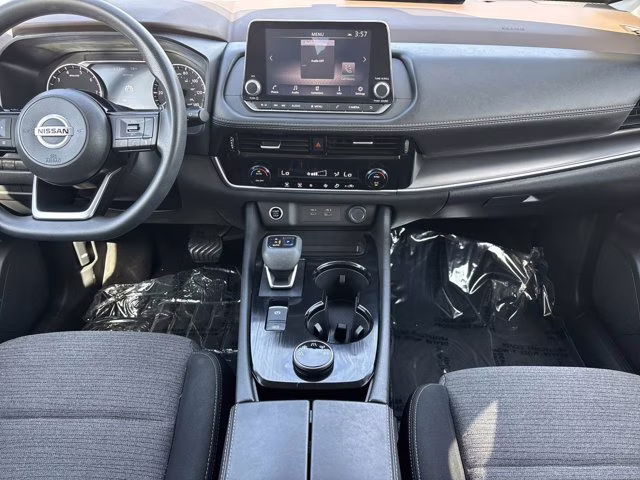 2021 Brilliant Silver Metallic Nissan Rogue SV AWD SUV