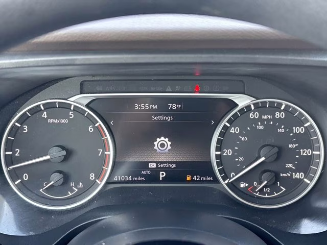2021 Brilliant Silver Metallic Nissan Rogue SV AWD SUV