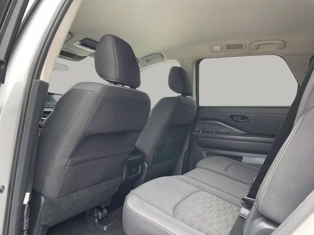 2025 Brilliant Silver Metallic Nissan Pathfinder SV 4X4 SUV