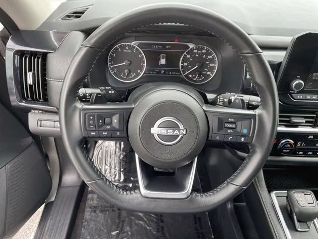 2025 Brilliant Silver Metallic Nissan Pathfinder SV 4X4 SUV