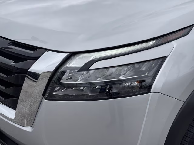 2025 Brilliant Silver Metallic Nissan Pathfinder SV 4X4 SUV