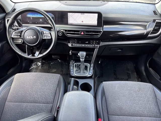 2024 Fusion Black Kia Seltos X-Line AWD SUV