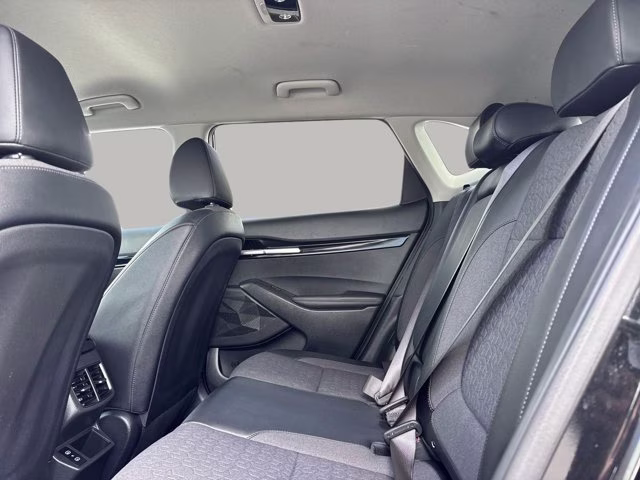 2024 Fusion Black Kia Seltos X-Line AWD SUV