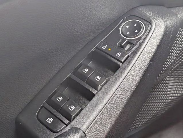 2024 Fusion Black Kia Seltos X-Line AWD SUV