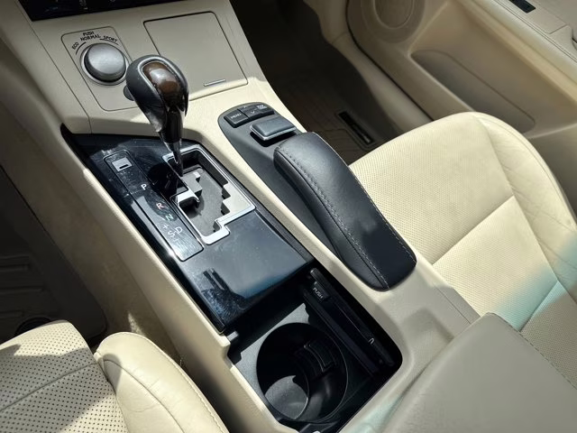 2013 Cashmere Metallic Lexus ES 350 4dr Sdn FWD Sedan