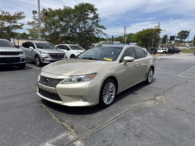 2013 Cashmere Metallic Lexus ES 350 4dr Sdn FWD Sedan
