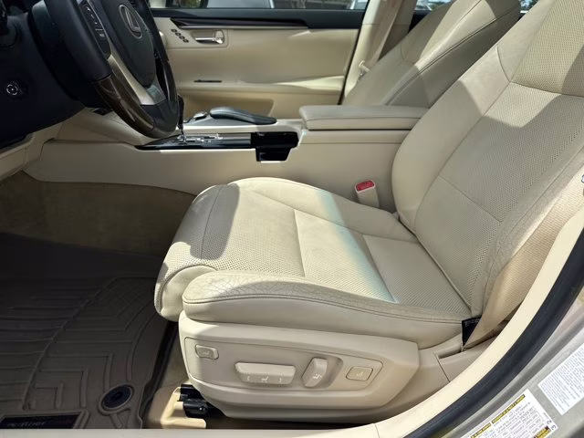 2013 Cashmere Metallic Lexus ES 350 4dr Sdn FWD Sedan