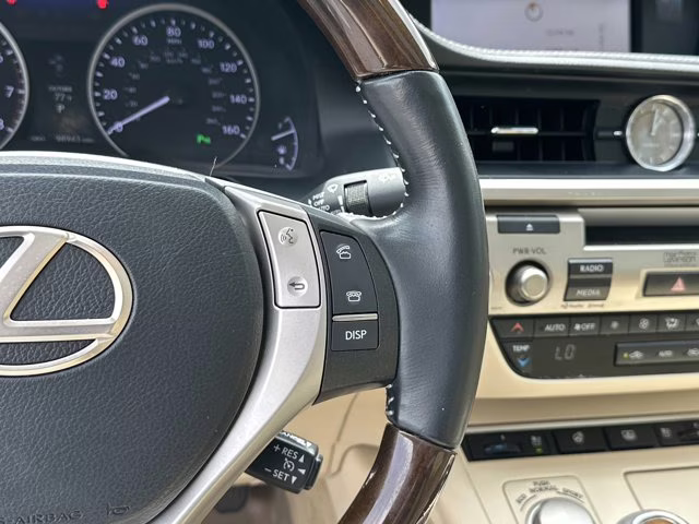 2013 Cashmere Metallic Lexus ES 350 4dr Sdn FWD Sedan